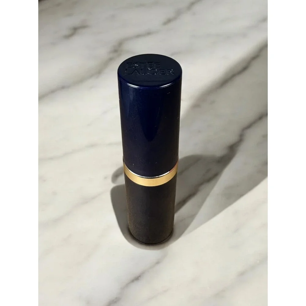 Estée Lauder Scarlet Siren 73BAS Lipstick Crème New HTF Discontinued‎